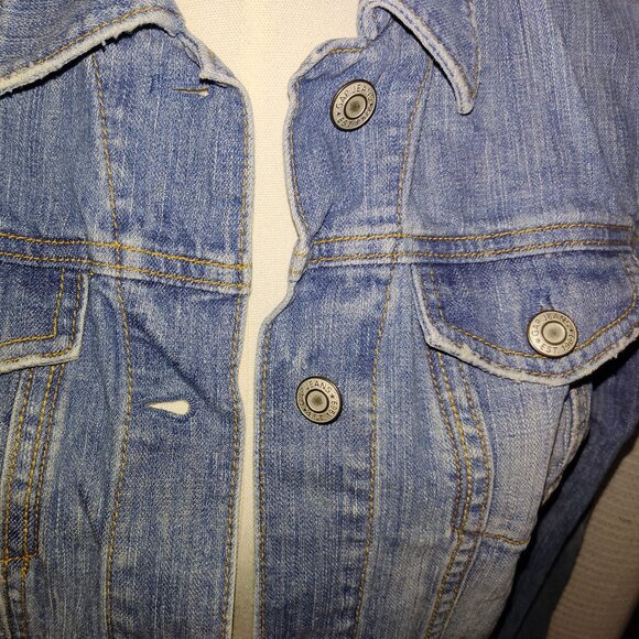 Gap‎ denim womens jean jacket | Size Medium - Picture 15 of 16